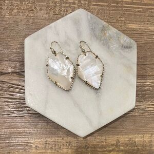 Kendra Scott Corley Drop White Mother of Pearl Earrings